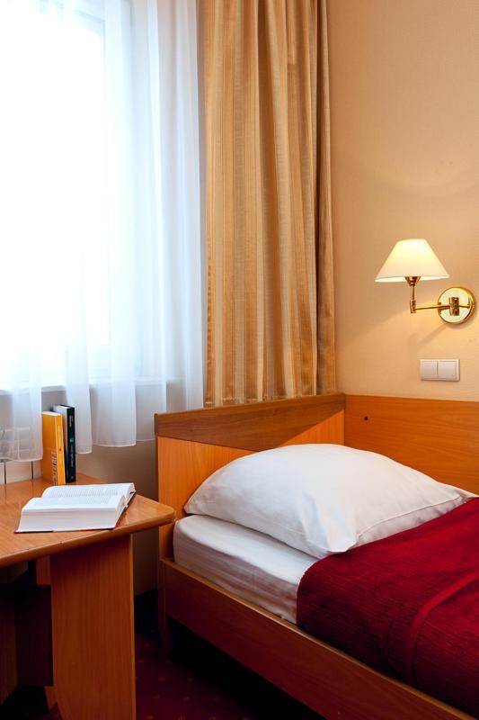 Hotel Albatros Przemyśl Zimmer foto